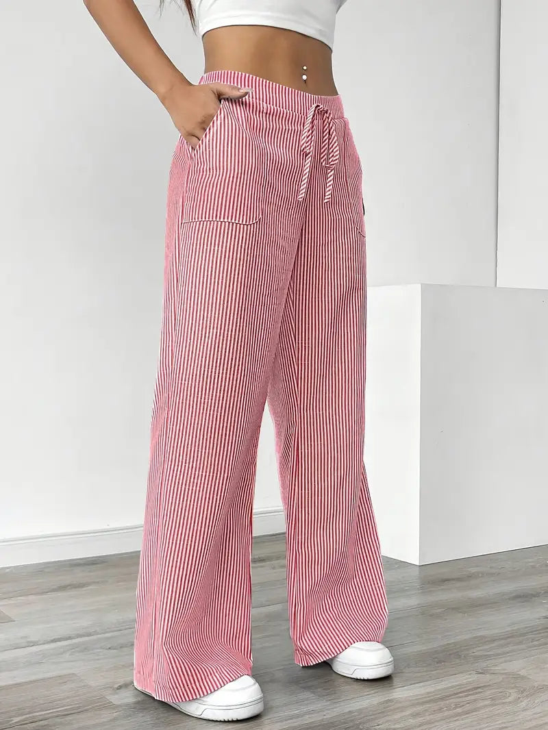 Alina – Pantalón Elegante a Rayas con Bolsillos