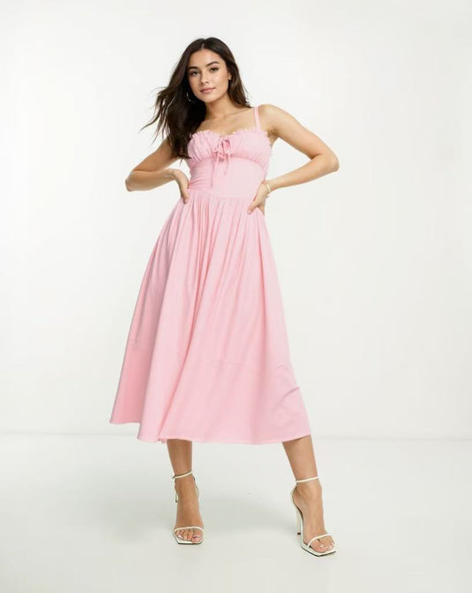 Vestido Dulce con Escote Cuadrado y Cintura Ajustada con Tirantes